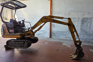 Miniescavatore CASE 15 mini escavatore con 1950h