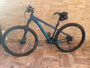 MTB Ghost 29” con telaio taglia S + telo copribici