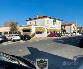 MONFALCONE Avviata Pizzeria-Trattoria/Att120