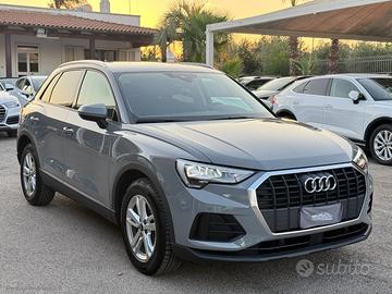 AUDI Q3 35 TDI S tronic Business Advanced FARI FUL