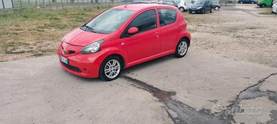 Toyota Aygo 1.4 turbodiesel 5 porte Sol
