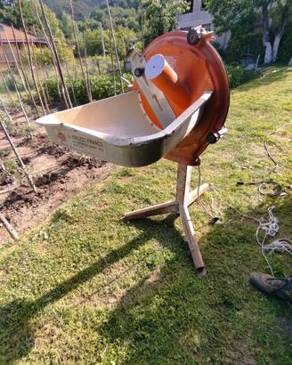 Mulino elettrico cereali