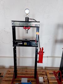 Pressa idraulica manuale da 20 ton
