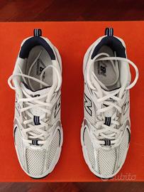 New Balance 530 bianche e argento
