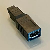 Adattatore da FireWire 400 a FireWire 800