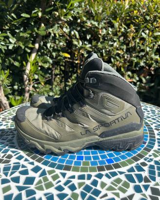 Scarponi La Sportiva Ultra Raptor 3 Mid GTX Uomo