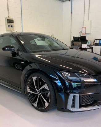 Audi TT Coupé 40 TFSI S tronic S-LINE