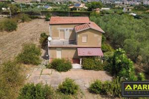 Villa di 2200 m² con 5 locali e box auto a Canicat
