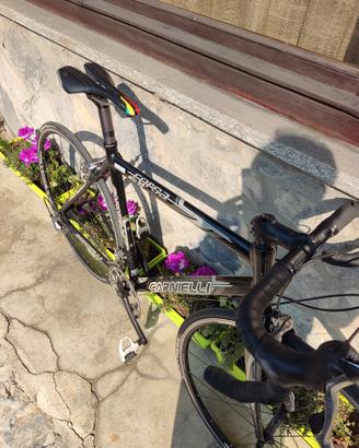 bici  da corsa carbonio alluminio
