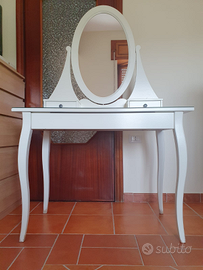 Toeletta IKEA Hemnes