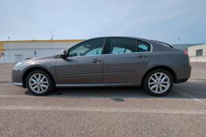 Laguna III 2.0 benzina 16V 140CV