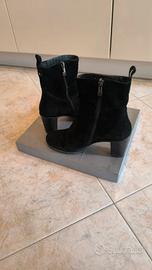 stivaletti neri pelle tacco triver flight