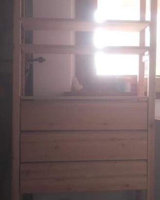 Ivrea ikea scaffalatura. 