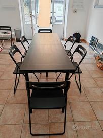 Tavolo in legno  2 m. x 60 cm. con 6 sedie