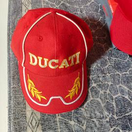 cappellino Ducati con visiera 