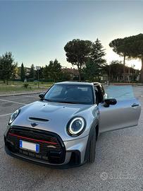 MINI John Cooper Works 231cv