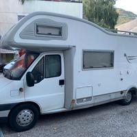 Camper Arca mansardato