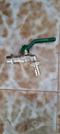 rubinetto mezzo pollice riv mai usato