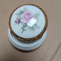 Scatolina in porcellana di Limoges