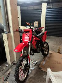 Honda cr 85