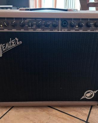 Amplificatore Fender Acoustasonic