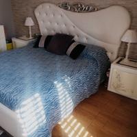 Camera da letto contemporanea