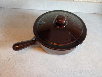tegame rustico in terracotta 