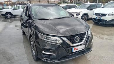 Nissan Qashqai 1.5 dCi Tekna SINISTRATO