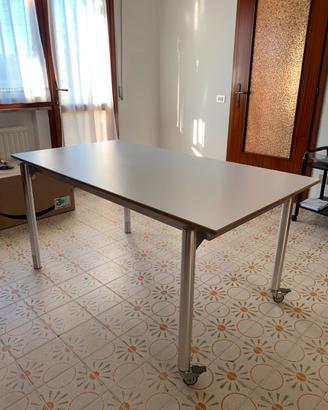 Tavolo da pranzo