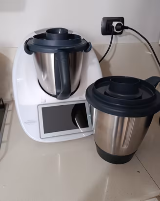 Bimby TM6 Doppio boccale + Affettatutto