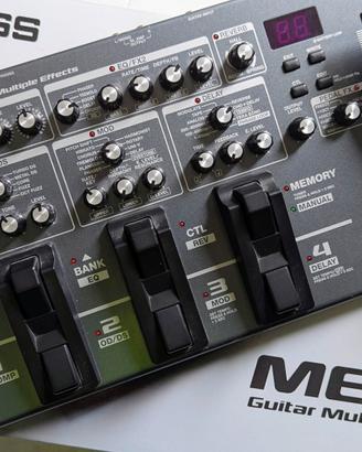 BOSS ME-80 pedaliera multi-effetto 