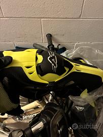 Ginocchiere acerbis gorilla