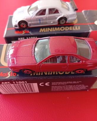 Minimodelli auto Maisto vintage.