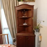 Angoliera in stile tardo 800 (? ciliegio)