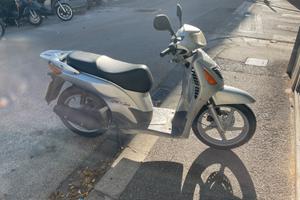 Sh 125