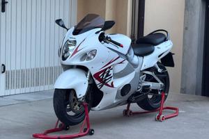 Suzuki GSX 1300R Hayabusa anno 2000