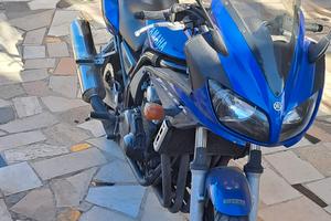 YAMAHA 600 fazer