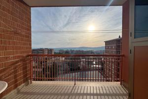 Via Lombardia - 140 mq con cantina e box auto