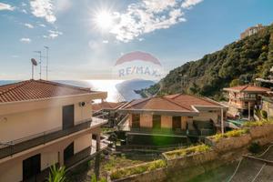 Appartamento - Acireale