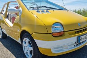 TWINGO DE PLAGE NR 2