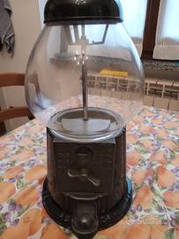 distributore caramelle