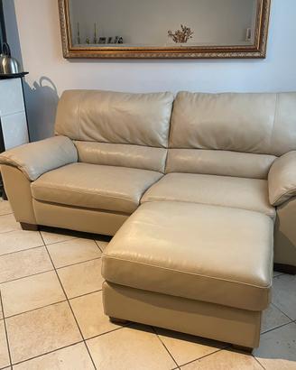 Divano Divani&Divani con pouf abbinato