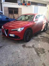Alfa Romeo Stelvio 2.2 160CV AT8 SUPER **LED-NAV-P