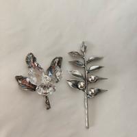 rametto pungitopo in argento e fiore in cristaarge