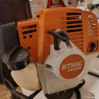 decespugliatore  STIHL FR 235