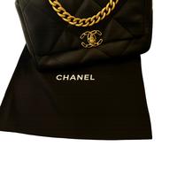 Chanel 19