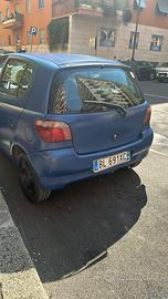 Toyota Yaris 1000 a gpl