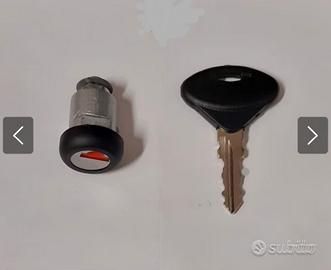 Serratura bauletto Honda Sh 125 - 150 - 300i 