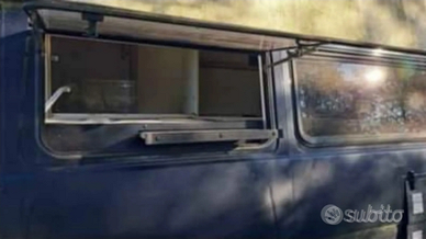 Paninoteca camper bar