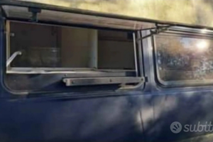 Paninoteca camper bar